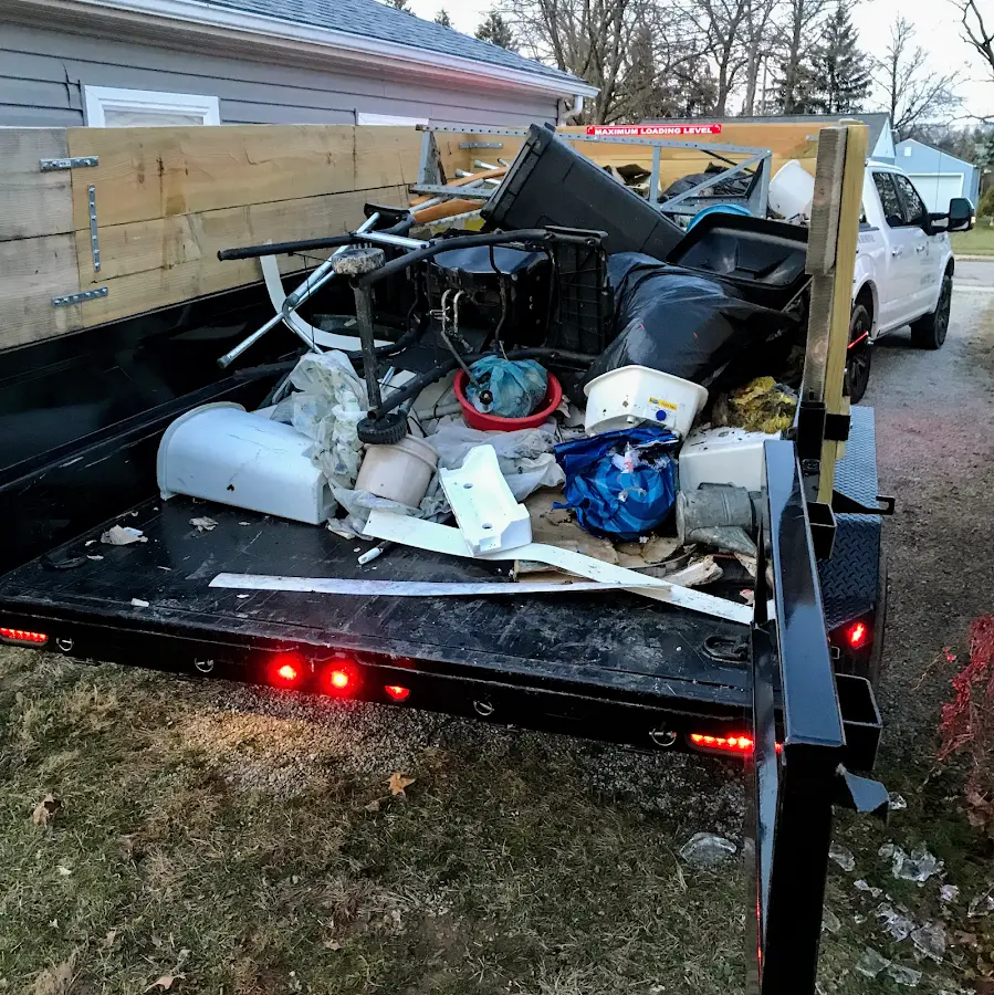 Roll-off dumpster delivered to a residential driveway in Mendham